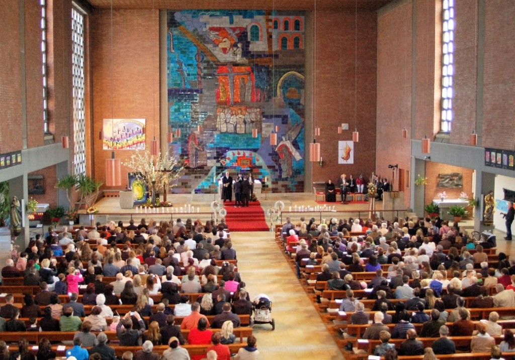 Konfirmation in der Friedenskirche April 2016